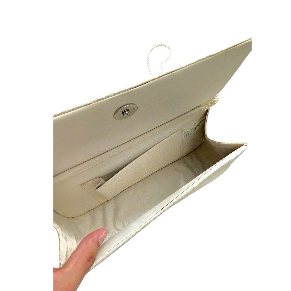 Elegant Ivory Embroidered Clutch Handbag Shoulder Bag - Picture 5 of 6